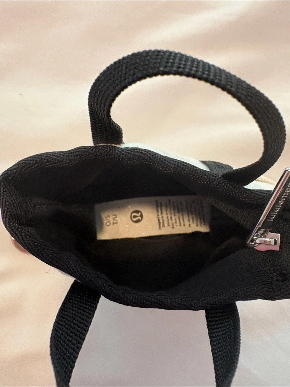 lululemon athletica White and Black Key/Card Holder Mini Tote